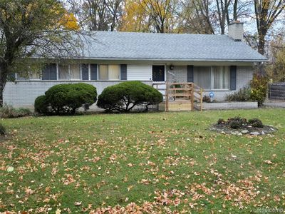 29760 Hoy St, Livonia, MI, 48154