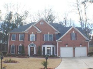 6801 Rustic Oak Ct, Stone Mountain, GA 30087