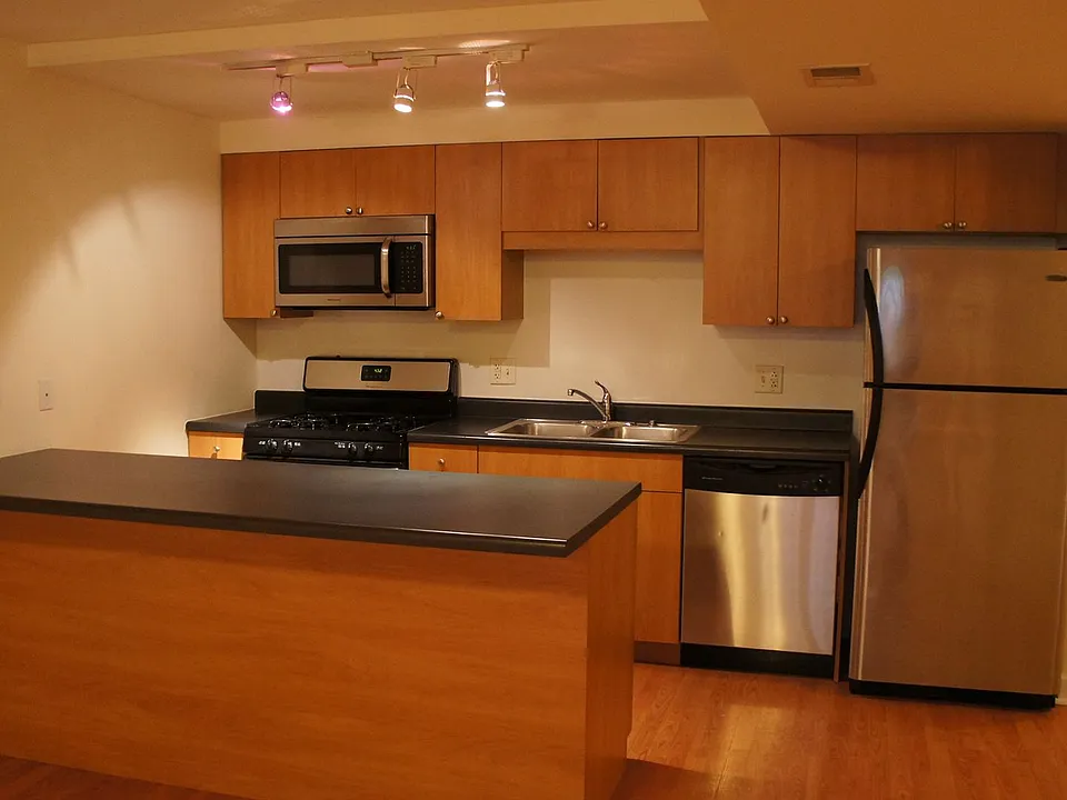 2134 Concord LLC