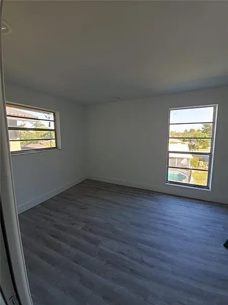 2 bed, 1.5 bath, 1150 sqft, $2,100 — Photo 4