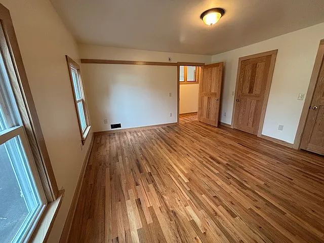 87 Park Ave — Photo 15