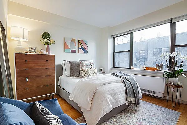 1st image of 240 E 46th St APT 6D