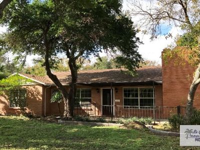 1019 N 1st St, Harlingen, TX, 78550