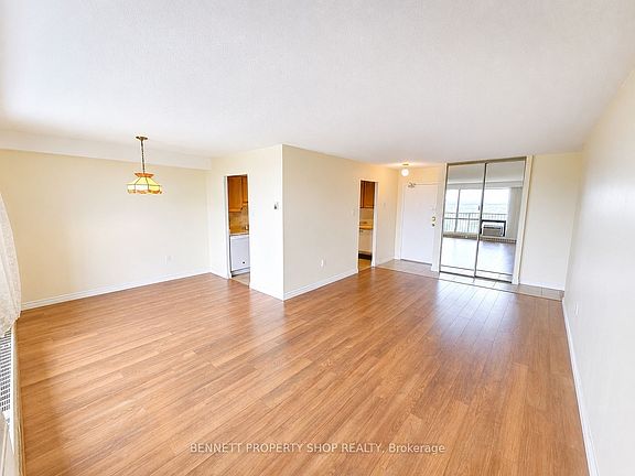 5th image of 2400 Virginia Dr #1007