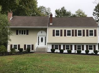 182 Plymouth Dr, Freehold, NJ