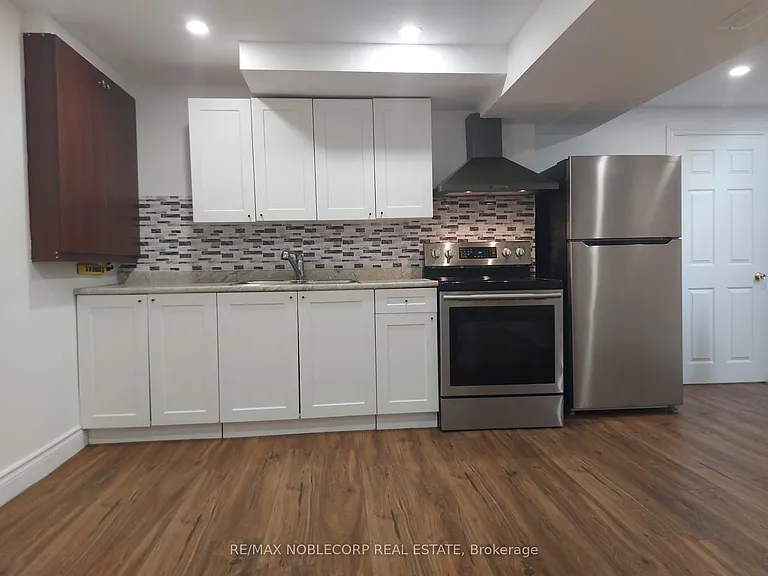 40 Gray Cres #BASEMENT — Photo 6