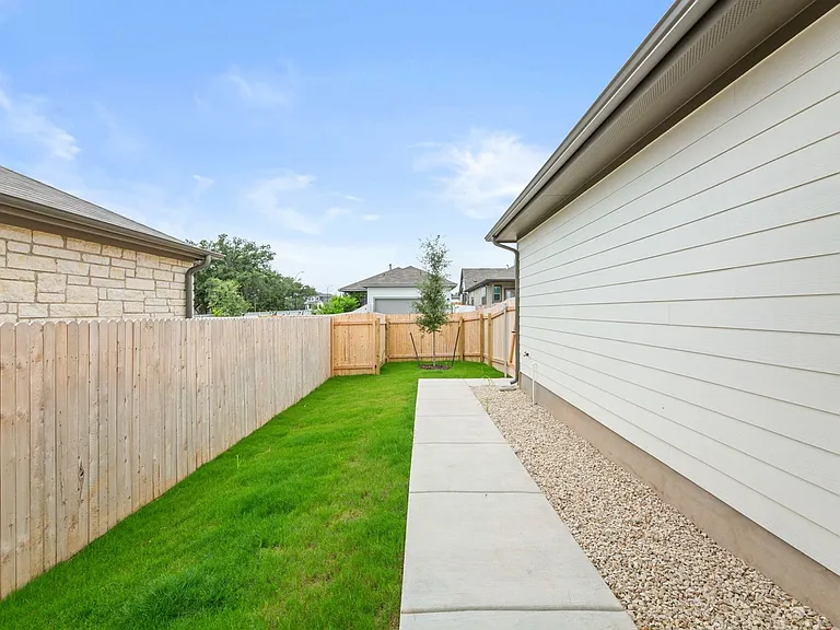 183 Glocken Ln — Photo 39