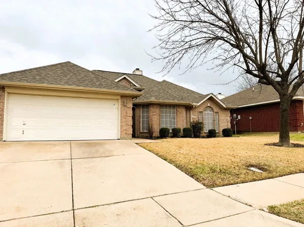 7919 Nighthawk Trl, Arlington, TX 76002