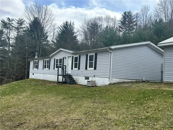 430 Conklin Hill Rd, Chenango Forks, NY 13746