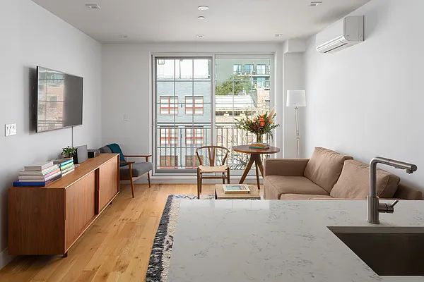 Rented by Nooklyn NYC LLC | media 1