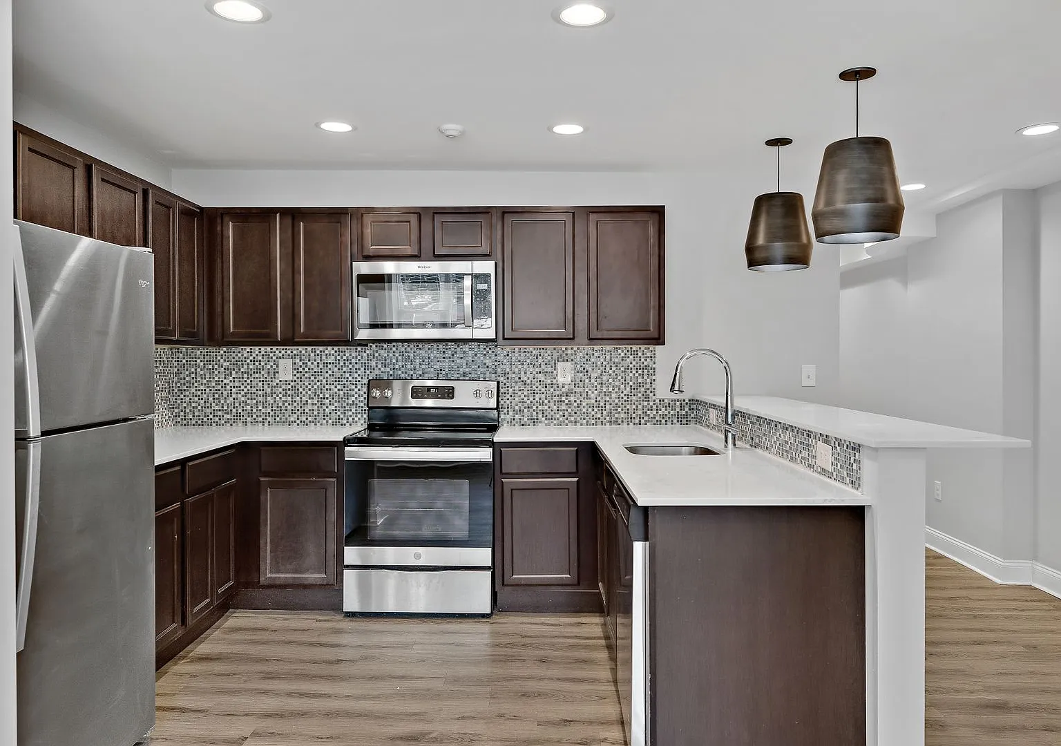536 Madison Ave — Photo 1