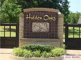 10621 S Nandina Ct, Jenks, OK 74037