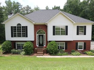 4862 Eagle Watch Dr, Flowery Branch, GA 30542
