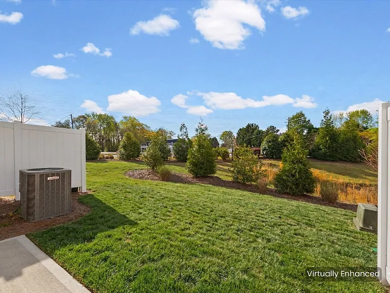 217 Brooks Springs Dr — Photo 35