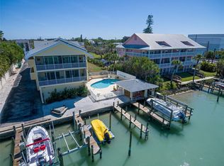 109 Bayshore Rd APT 2, Nokomis, FL 34275