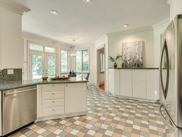 270 Spring Garden Ave — Photo 20