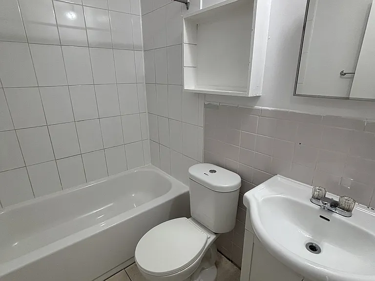 345 Laurier Ave E #306 — Photo 7