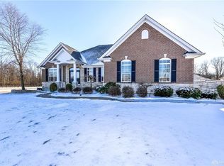 993 Arabian Run Dr, Clarksville, OH 45113