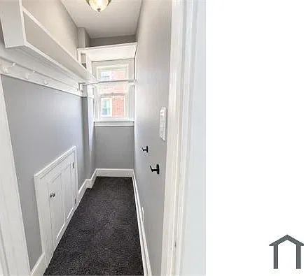 3 bed, 1200 sqft, $1,450 — Photo 1