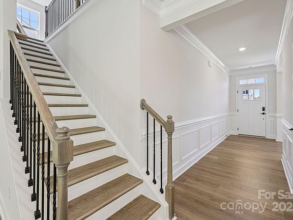 5th image of 115 Asmodean Ln