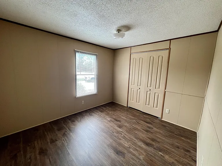 300-04 Ricks Rd — Photo 14