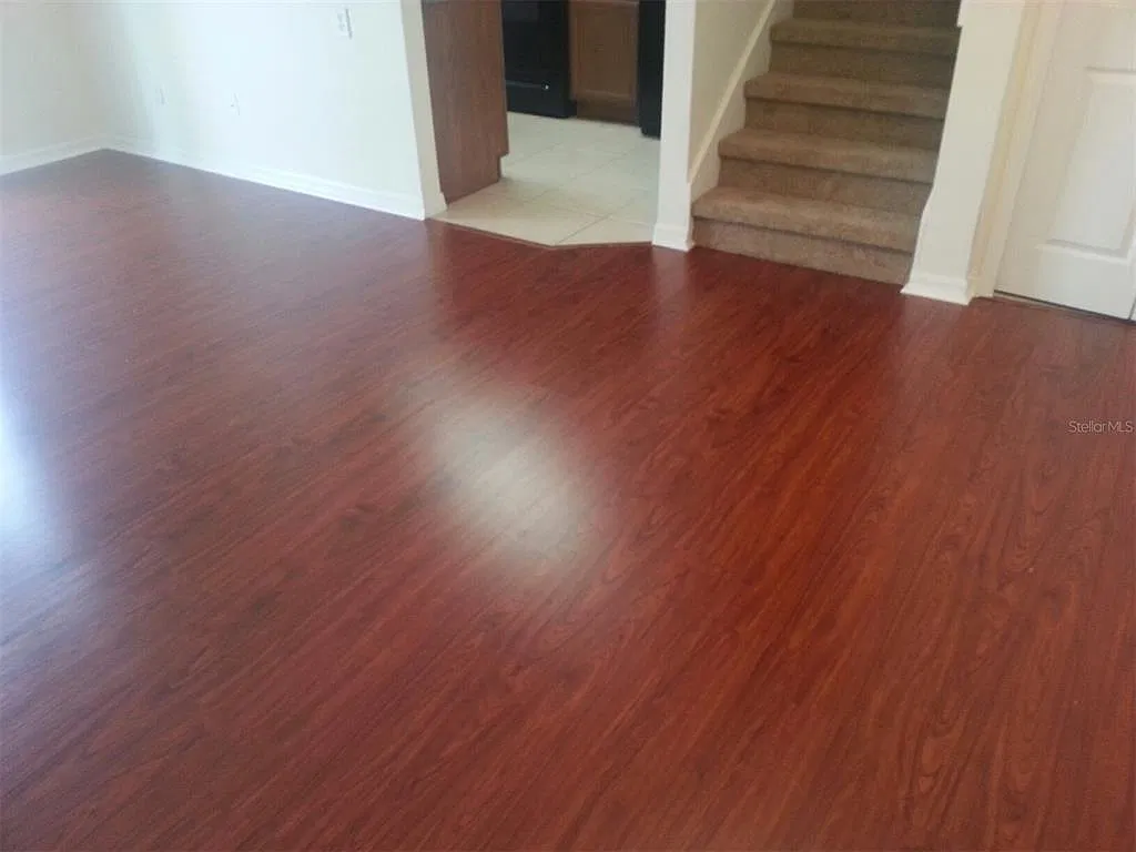 3 bed, 2.5 bath, 1203 sqft, $1,750 — Photo 3