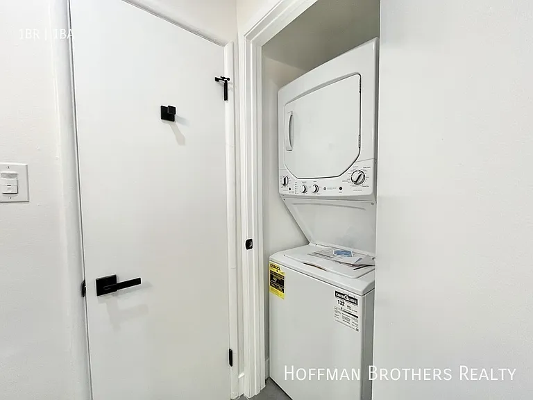 1403 N Vista St — Photo 7