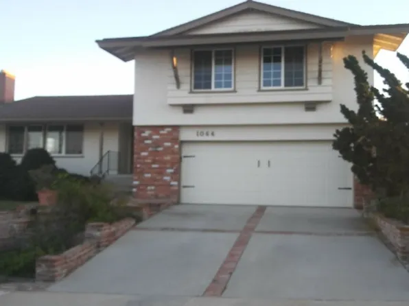 1064 E Calle Ruiz, Thousand Oaks, CA 91360