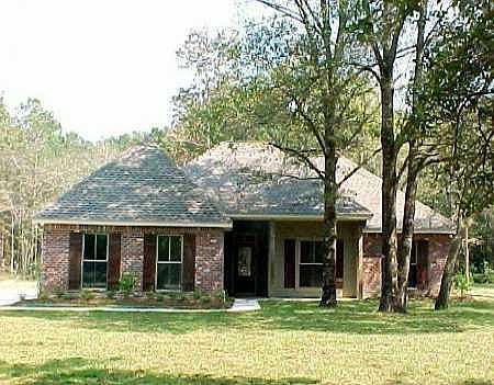 1st image of 618 Perriloux Rd
