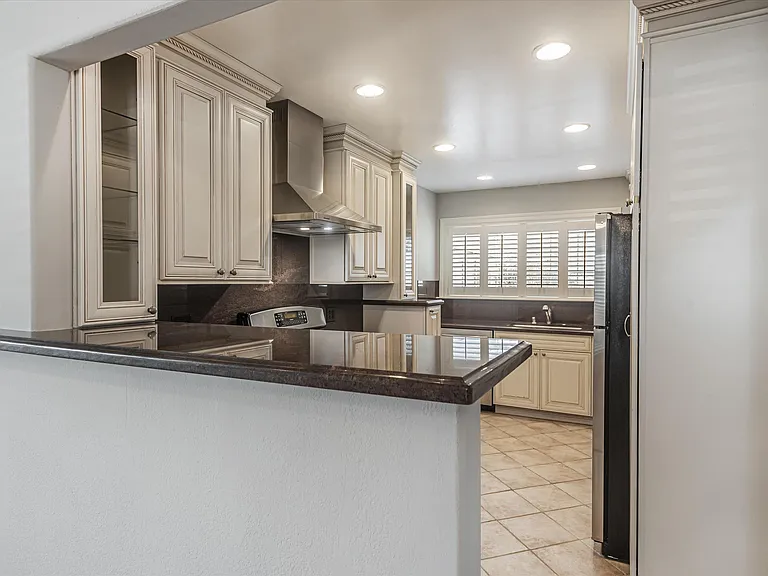 3503 Hacienda St — Photo 12
