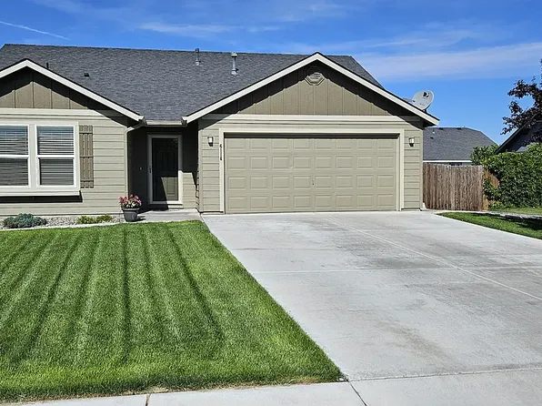 6114 Ochoco Ln, Pasco, WA 99301