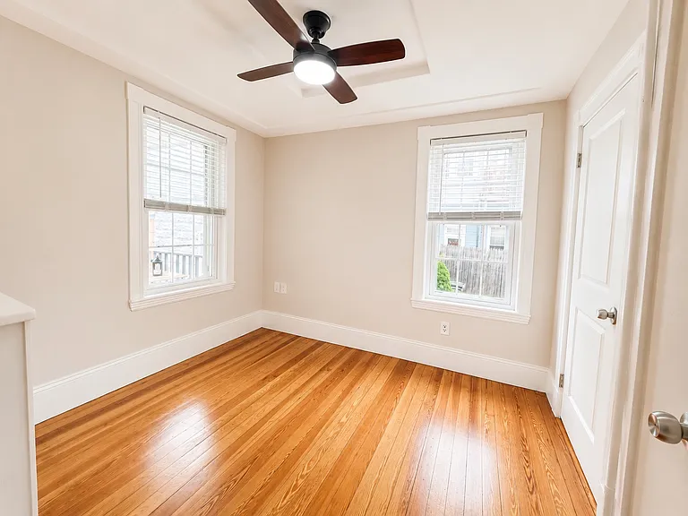 48 Shawmut St #1 — Photo 20