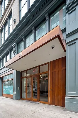 Sold by Martini Real Estate | media 33