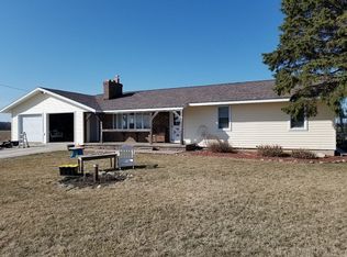 8154 Lake Rd, Montrose, MI 48457