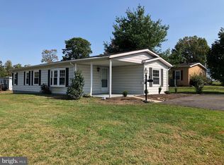 634 Stream View Dr, North Wales, PA