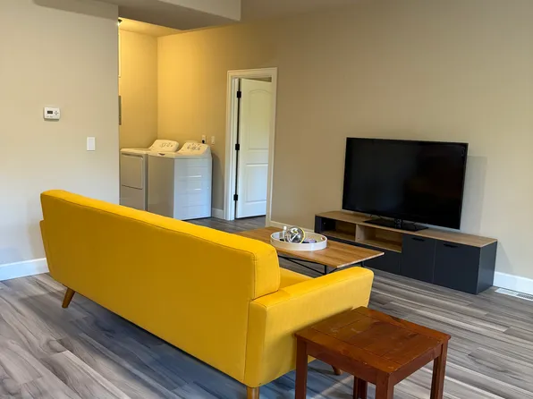 3583 NW 106th Pl, Portland, OR 97229