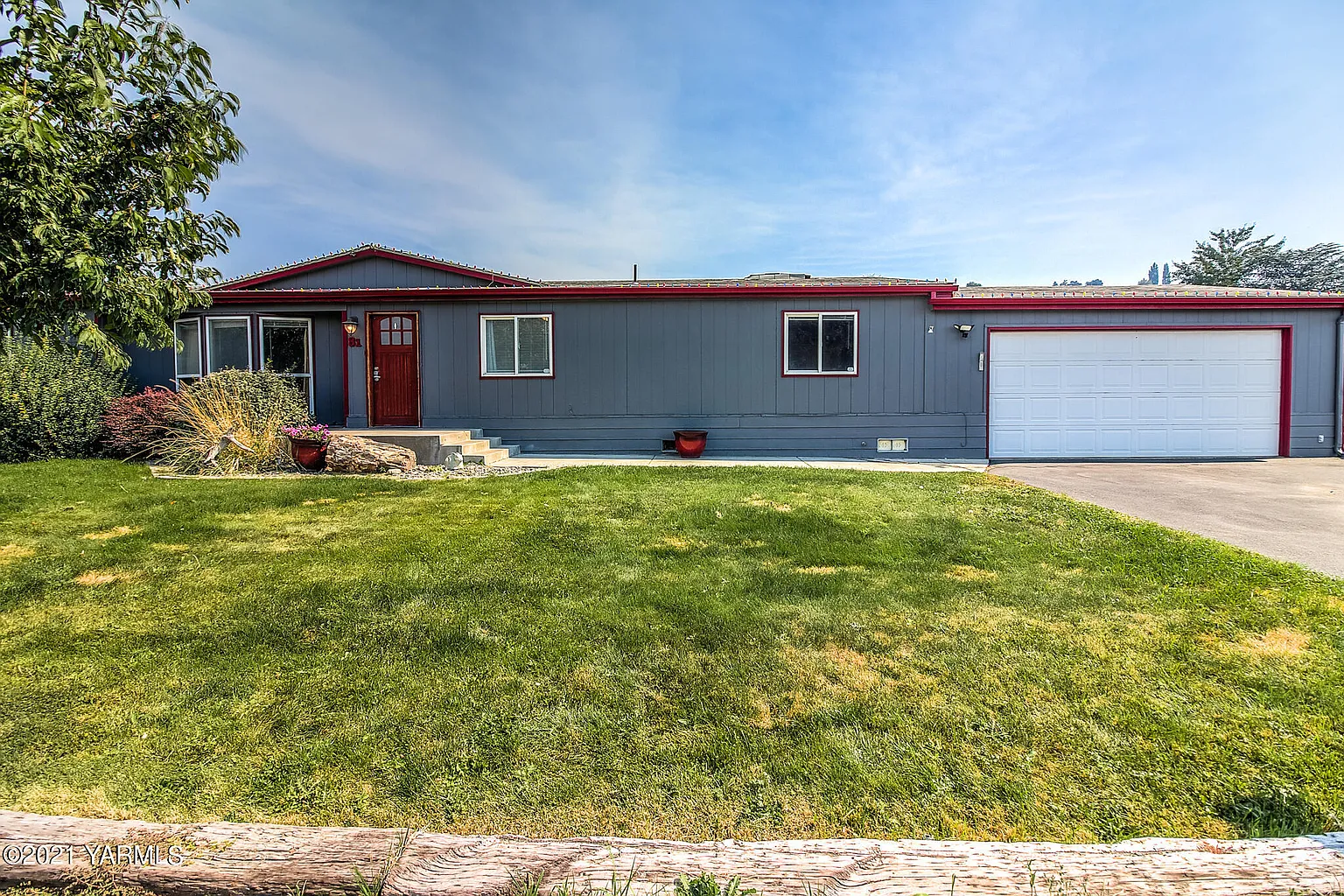 81 Four Hills Dr photo 1