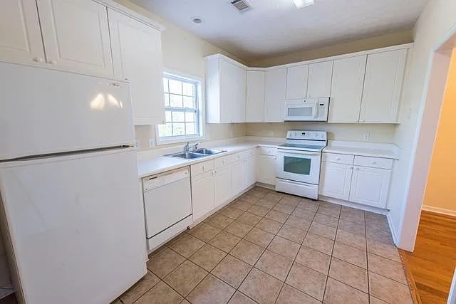 1305 No. Dean Road - NA — Photo 3