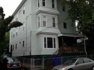 319 Tecumseh St, Fall River, MA 02721