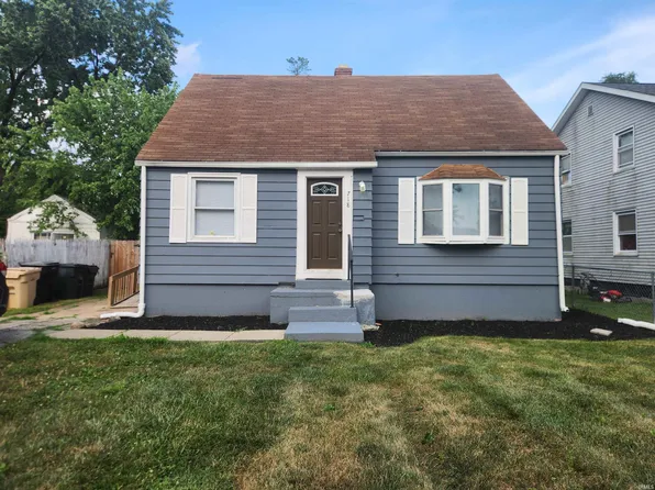 718 S Sheridan St, South Bend, IN 46619