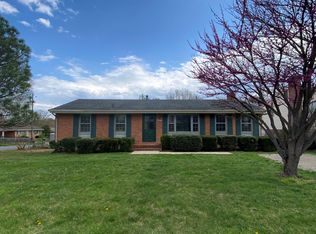5608 Ambassador Dr, Roanoke, VA 24019