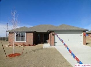 217 E Dillon Dr, Kiefer, OK 74041