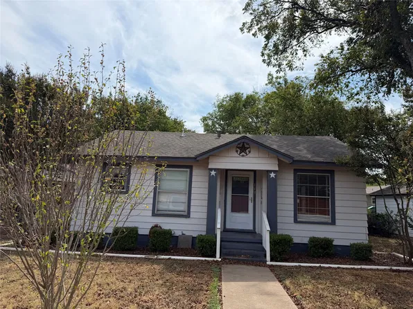 117 Moon St, Cleburne, TX 76033