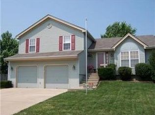 1704 NE 100th Ct, Kansas City, MO 64155