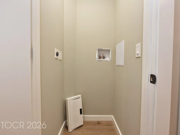 127 Pine St — Photo 19