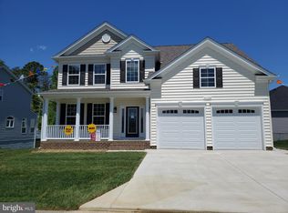 43508 Hayden Ln, Hollywood, MD 20636