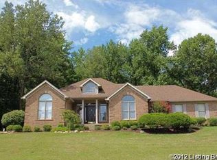 9109 Hi View Ln, Louisville, KY