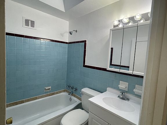 3rd image of 7436 Malvern Ave