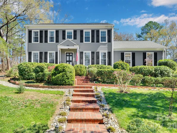 421 Sardis Ln, Charlotte, NC 28270