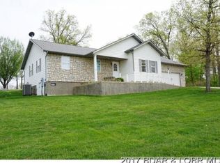 106 Birdie Dr, Laurie, MO 65037